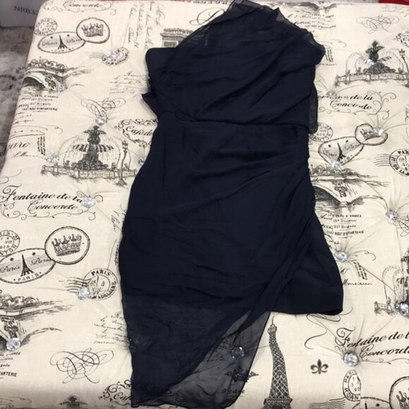 Cushnie Draped Chiffon OverlayOne-shoulder Dress - Picture 6 of 14